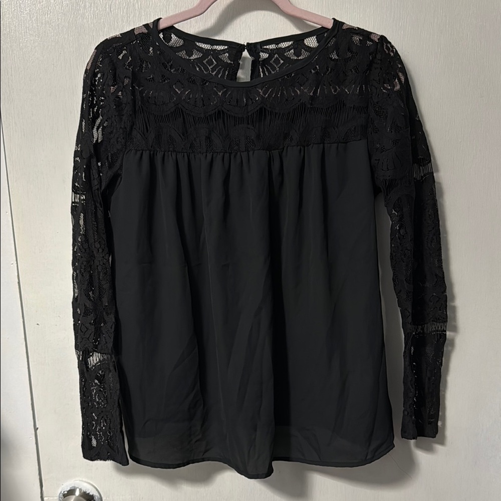 Chic Black Lace Women's Blouse